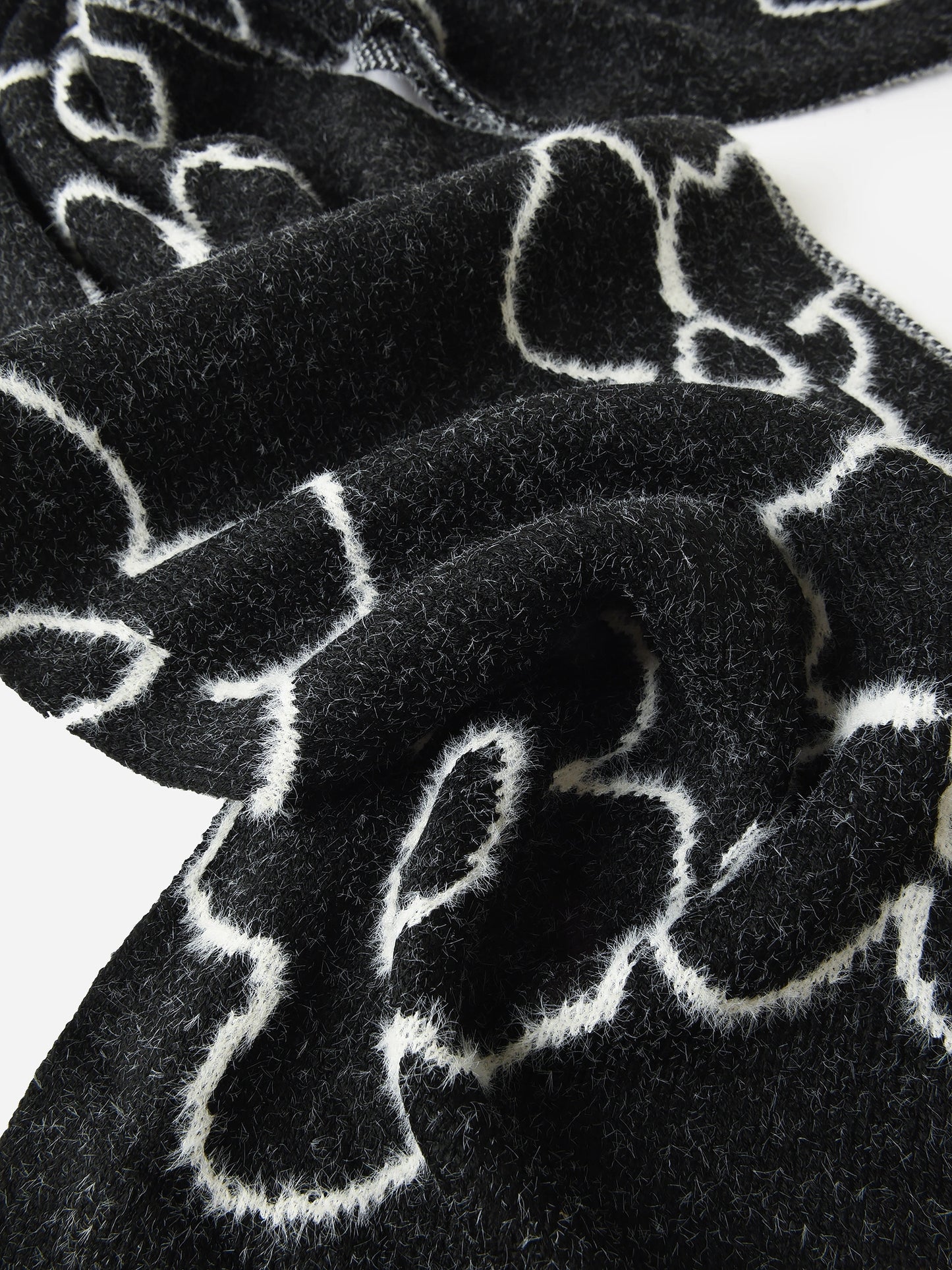 AW24-017_xBLACK-alt2