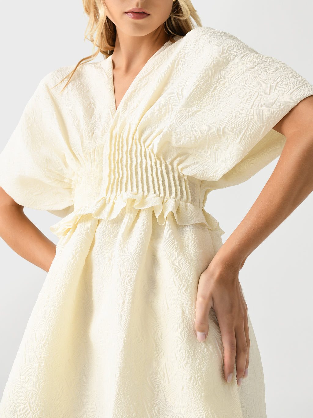 AW24-017xCREAM-alt3