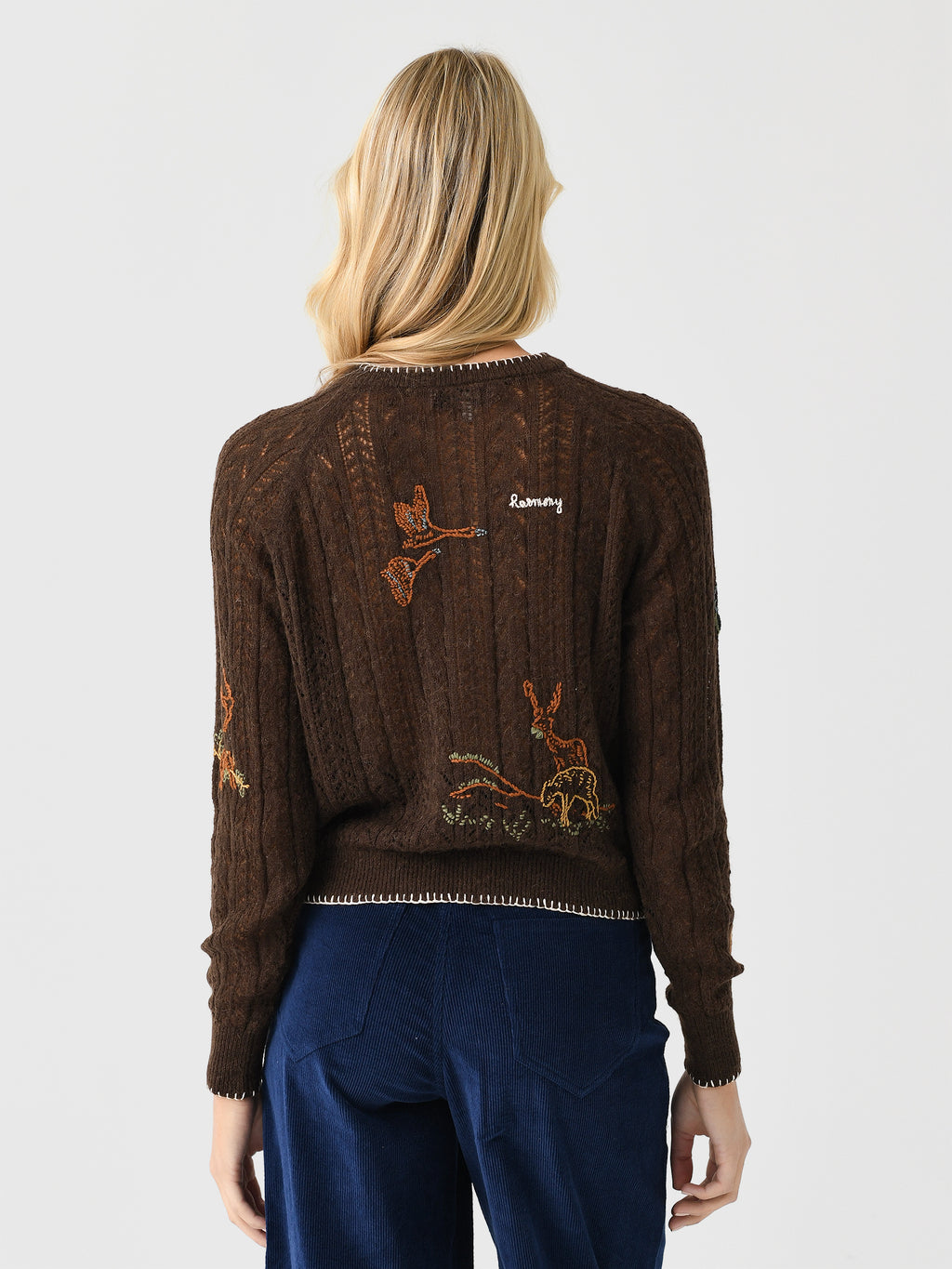 AW24-180xBROWN-alt3