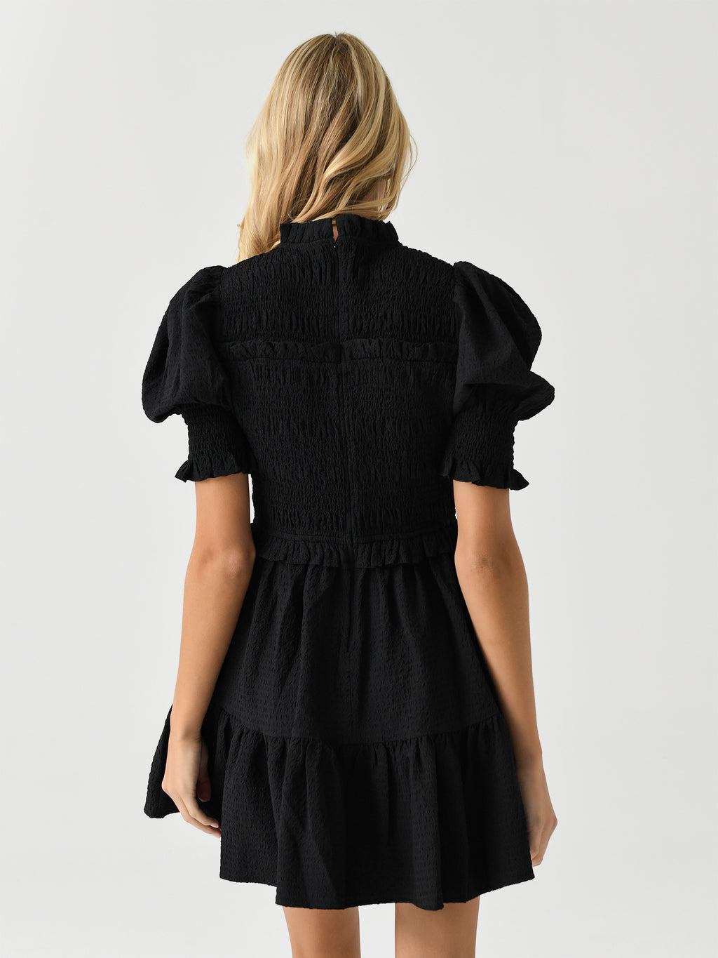 AW24-220xBLACK-alt3