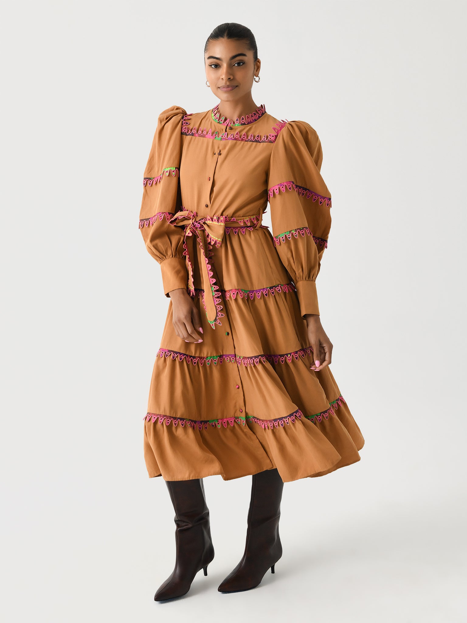 AW24-CB-D06xSAND-alt1