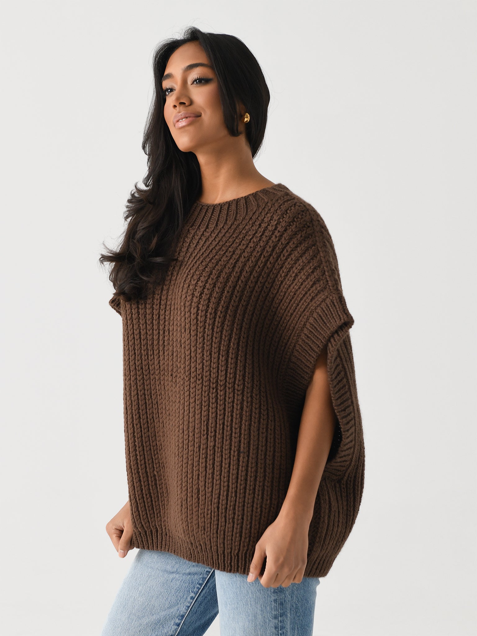 AW24_AMALT2432 xCOCOABROWN-alt2