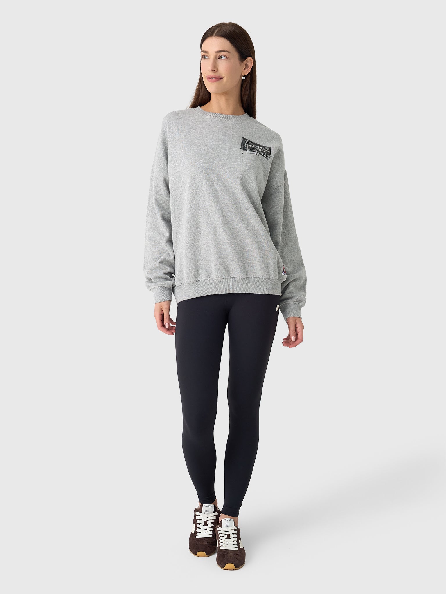 AW25-DM-2194xGREY-alt1