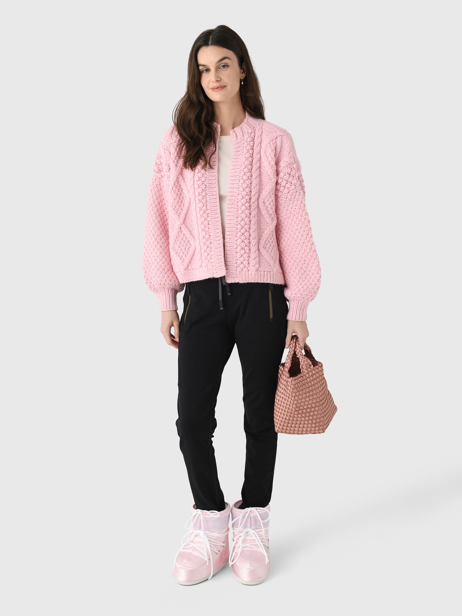 AW25_AMLT301xICYPINK-alt1