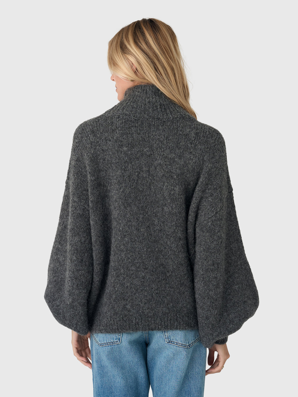 AW25_LVPT014xCHARCOAL-alt2