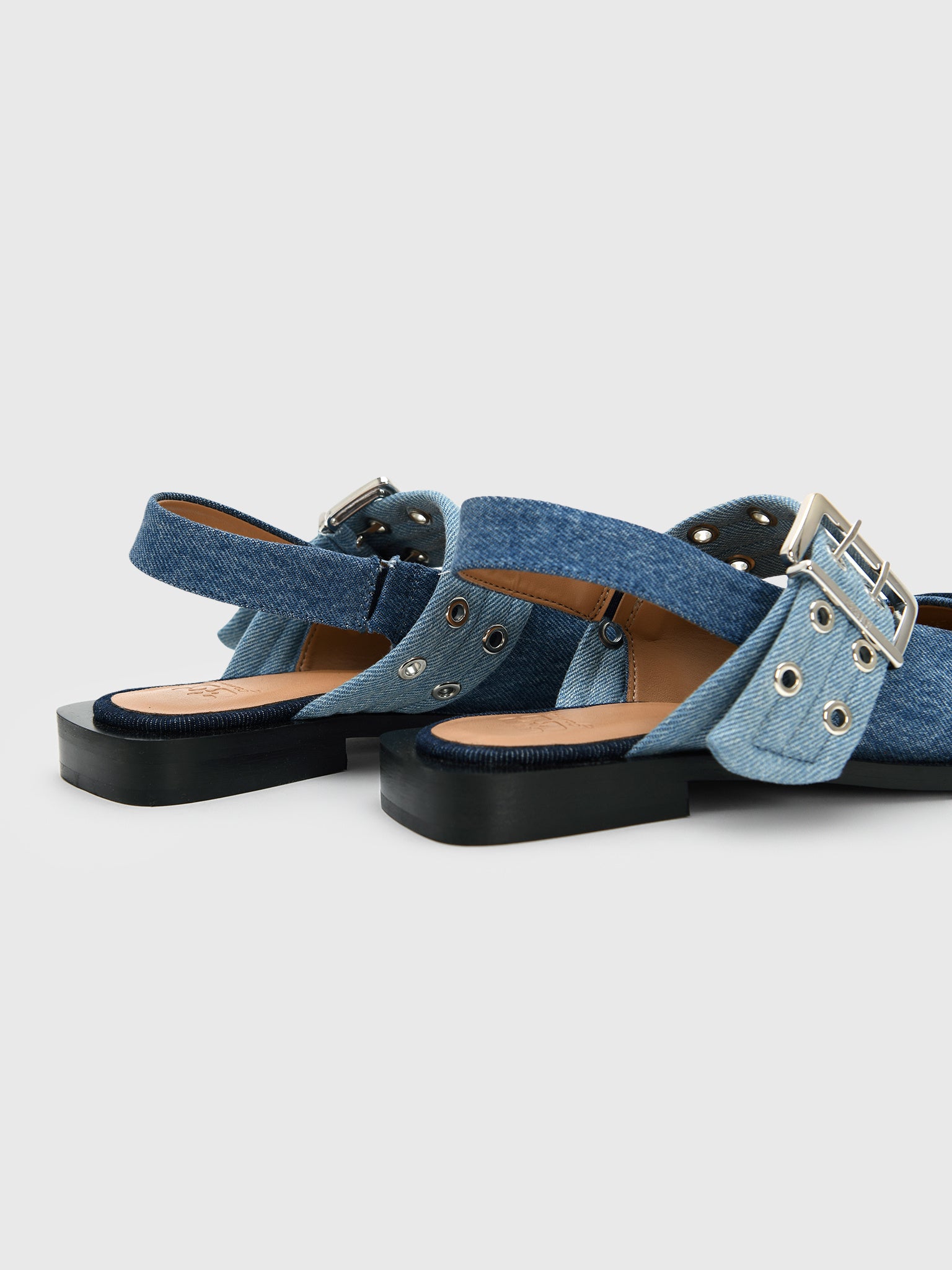 GANNI Women's Feminine Buckle Ballerina Denim Flat - Saint Bernard