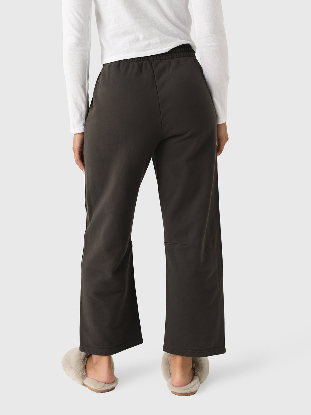 B111-fallonxVINTAGEBLACK-alt2