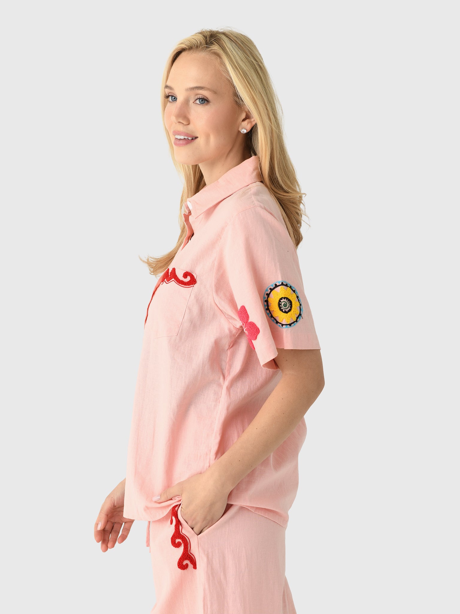 B26555BORNEOSHIRTxPINK-alt2