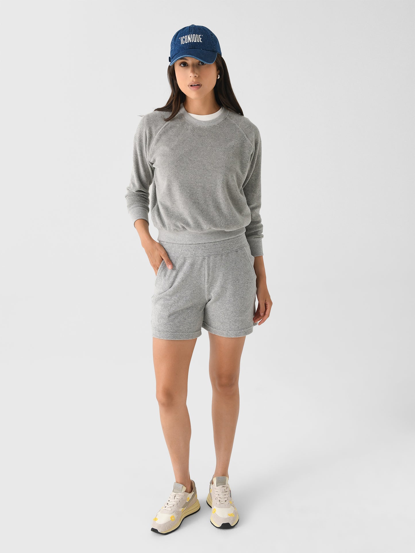 B89-EmilyxHEATHERGREY-alt1