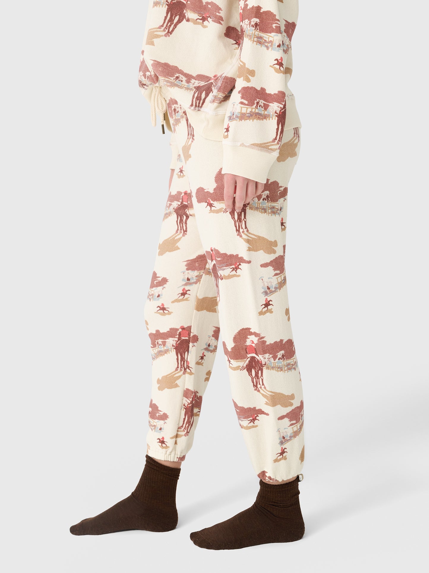 B912085RHxRIDINGHORSES-alt2