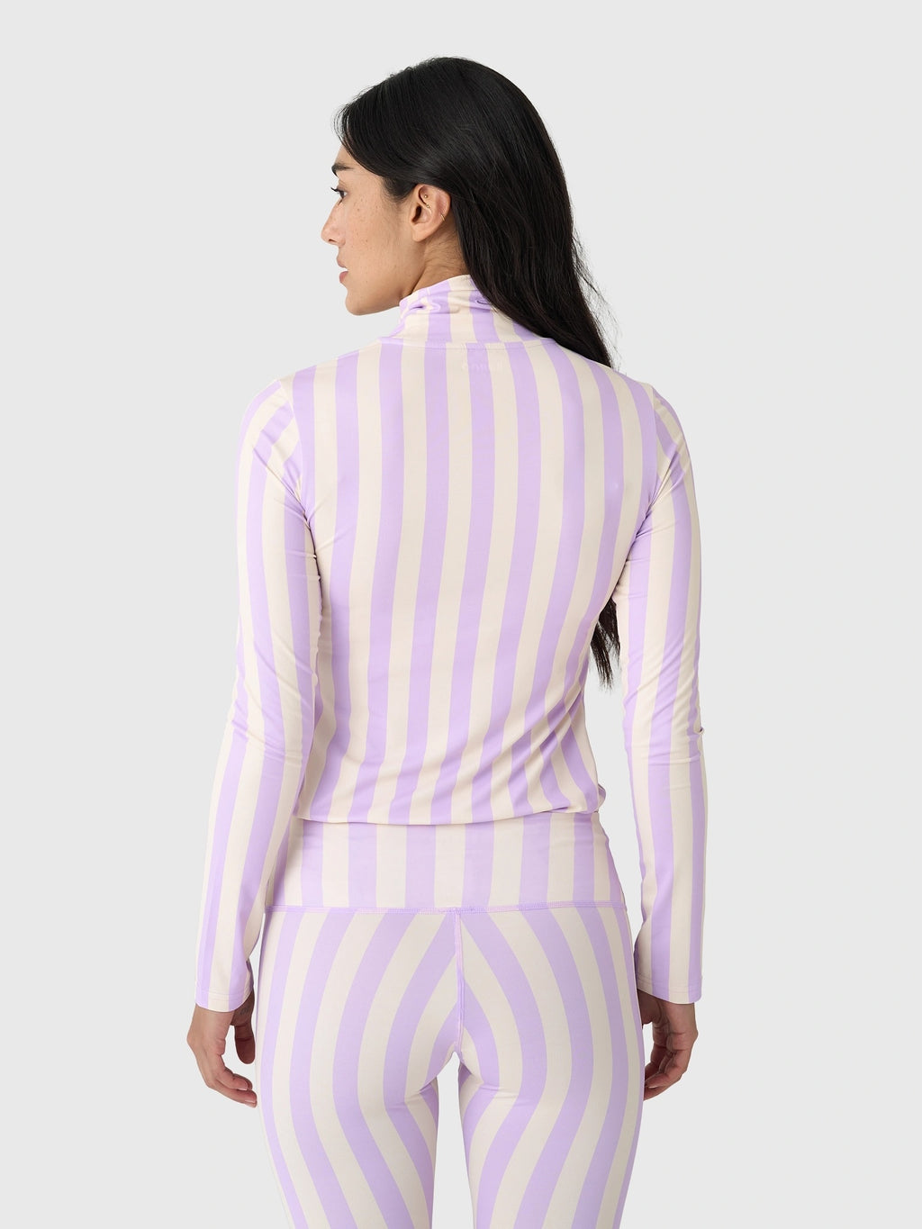BARELY BASE TOPxSTRIPES-alt2