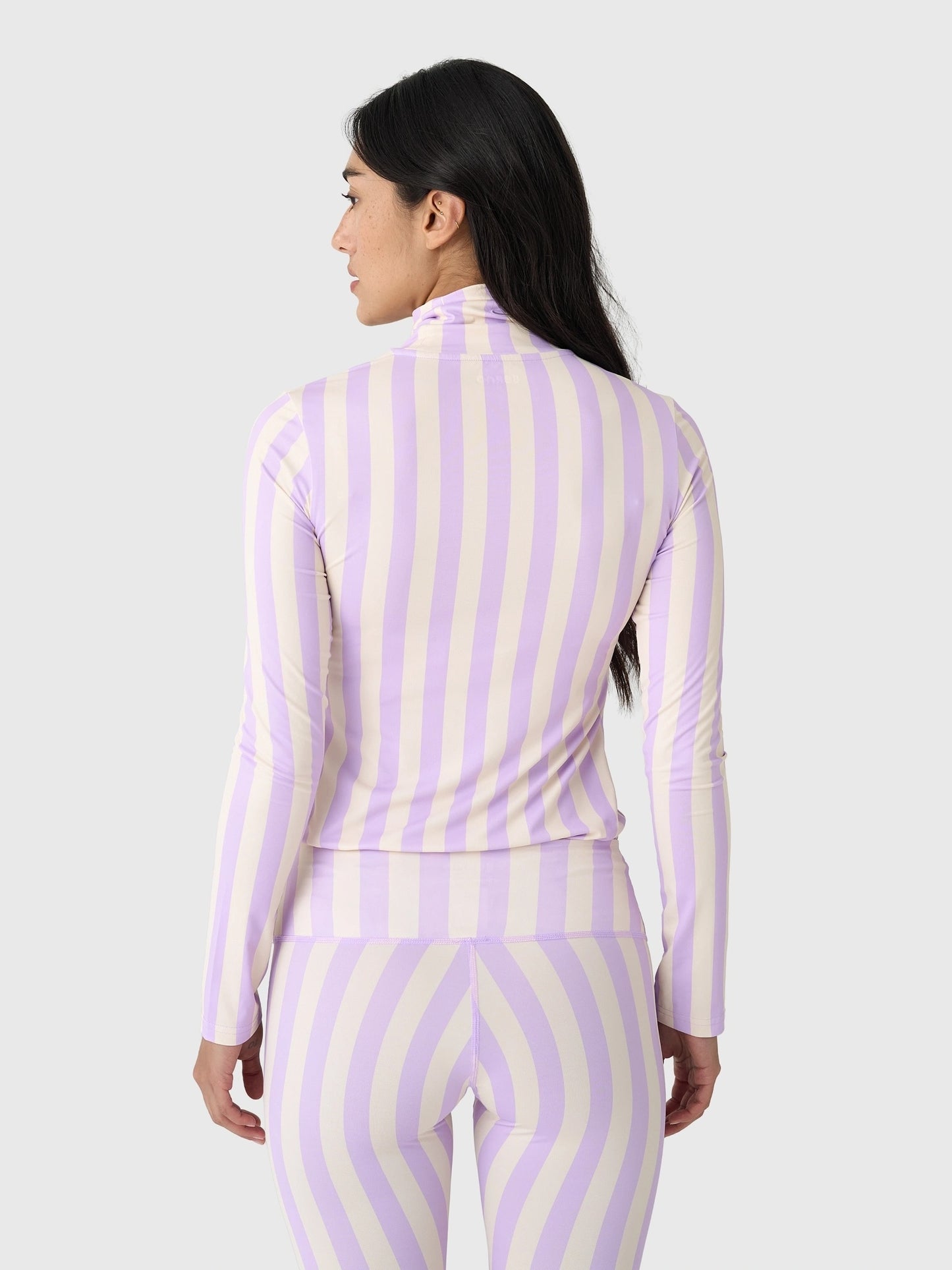 BARELY BASE TOPxSTRIPES-alt2