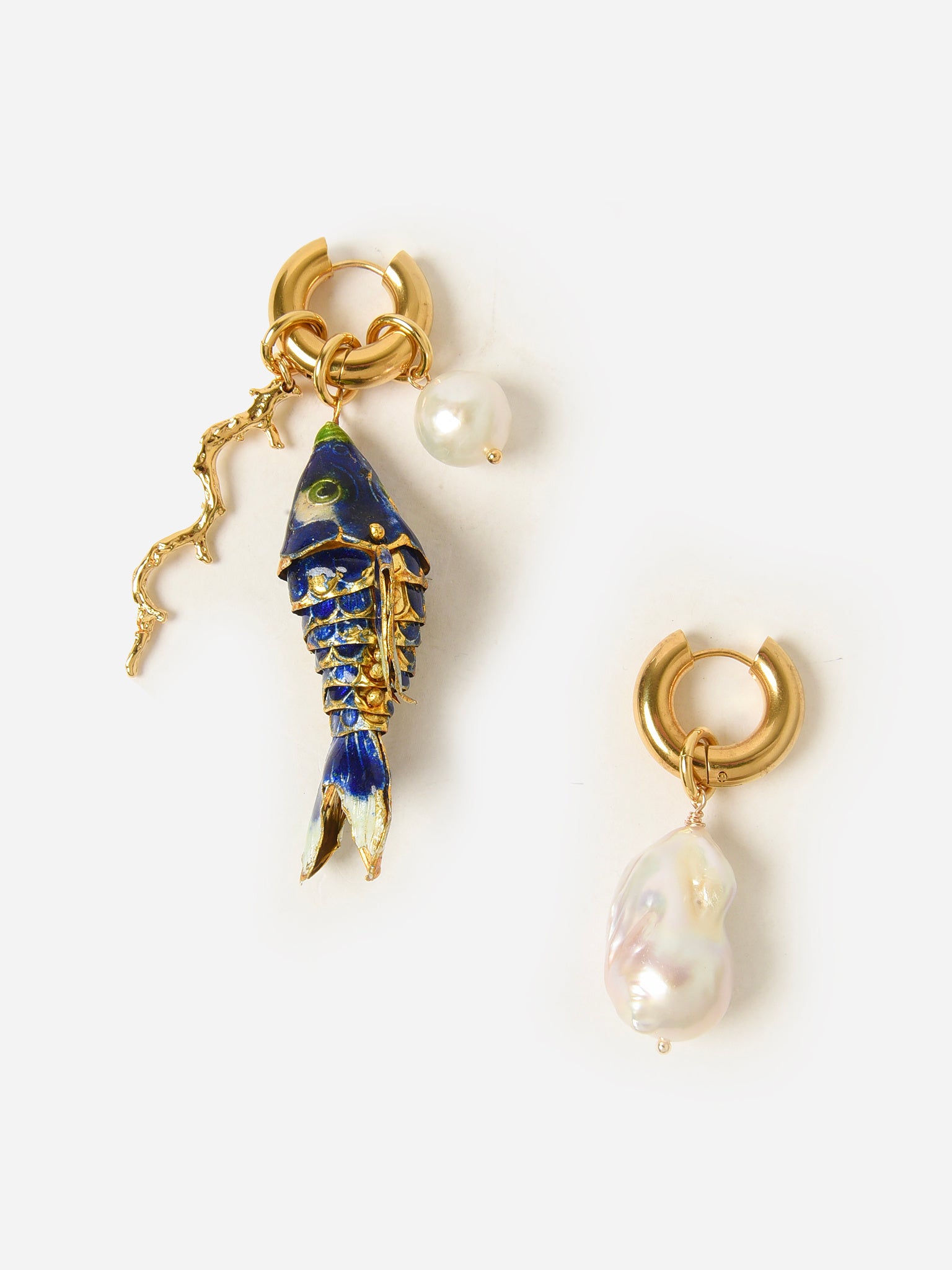 Martha Calvo Women's Barrier Earrings - Saint Bernard