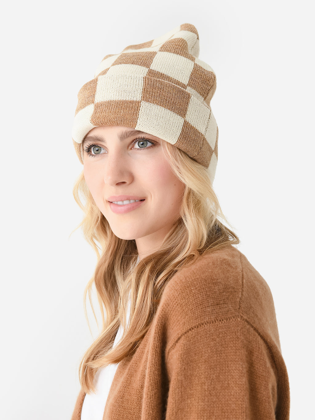 BARTLET-WO-CAMCRxCAMELCREAM-alt1