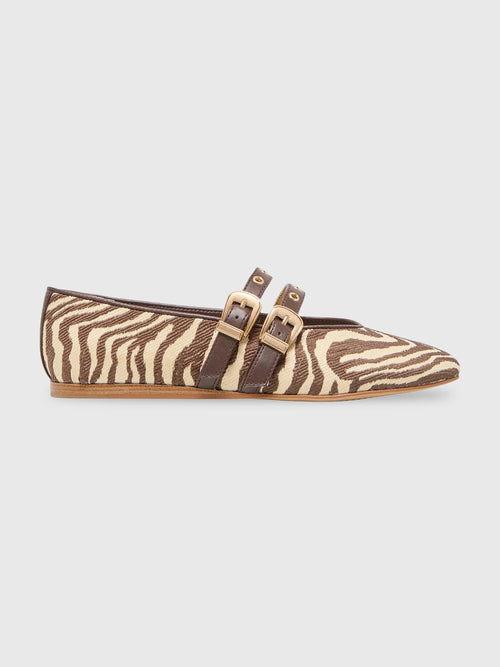 Dolce Vita Women's Baylee Grommet Ballet Flat