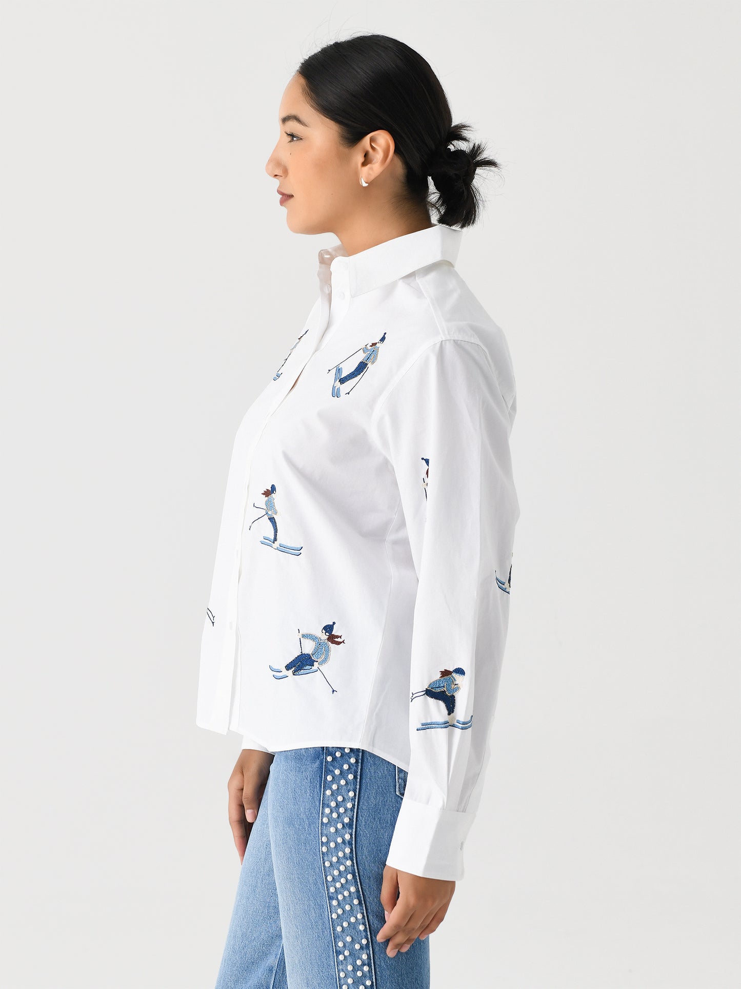 BE24435xWHITEMULTI-alt2