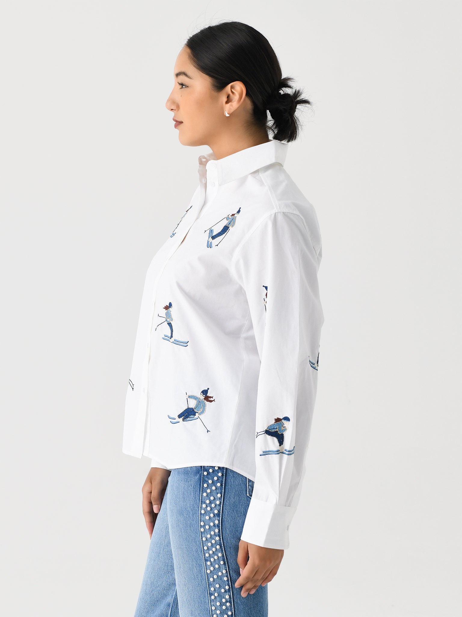 BE24435xWHITEMULTI-alt2