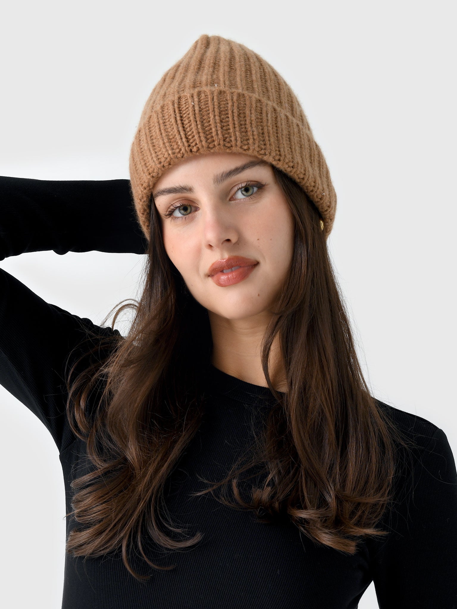 BEANIE EMMAxHAYSTACK-alt1