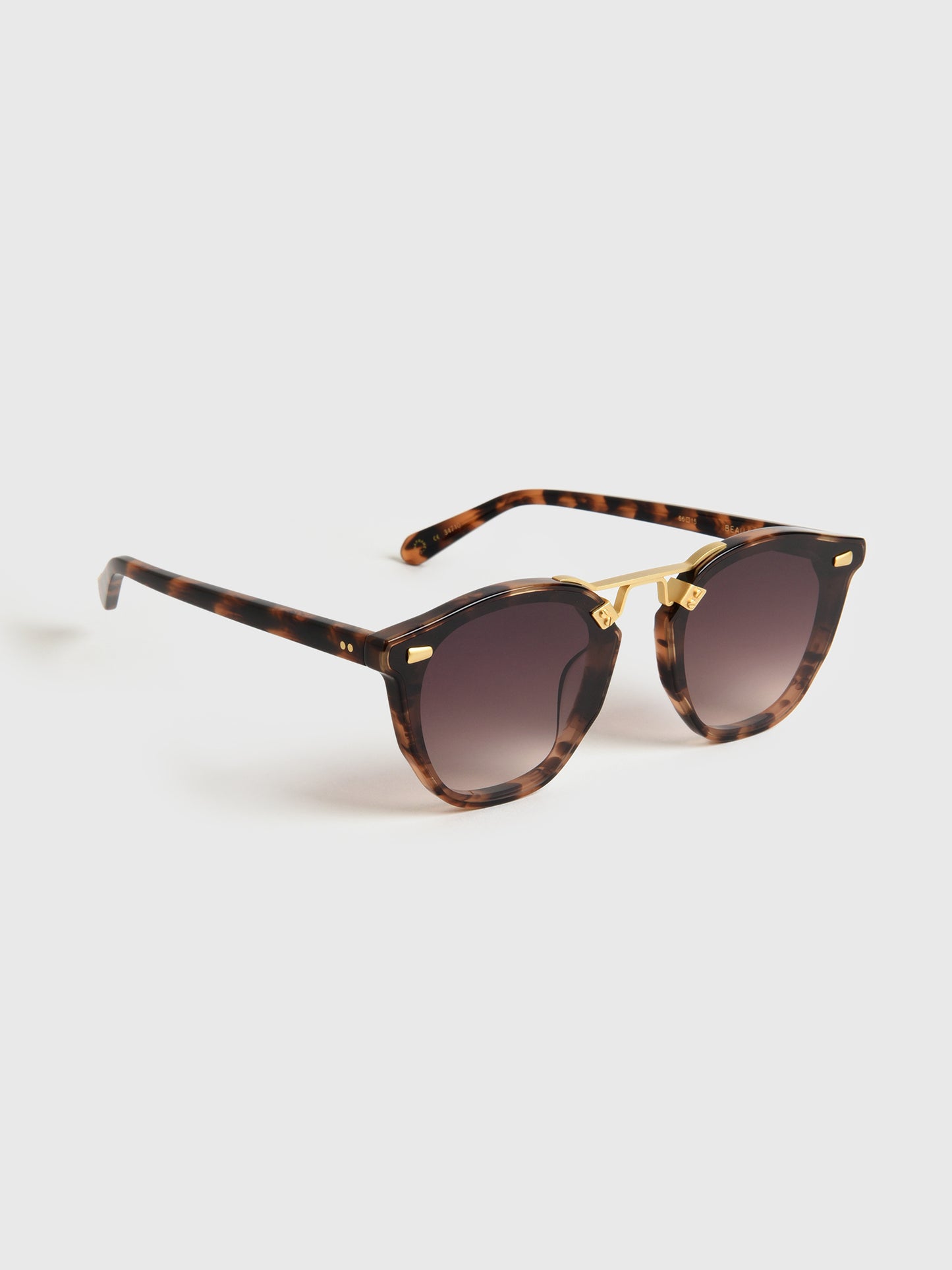 Krewe Beau Nylon Sunglasses - Saint Bernard