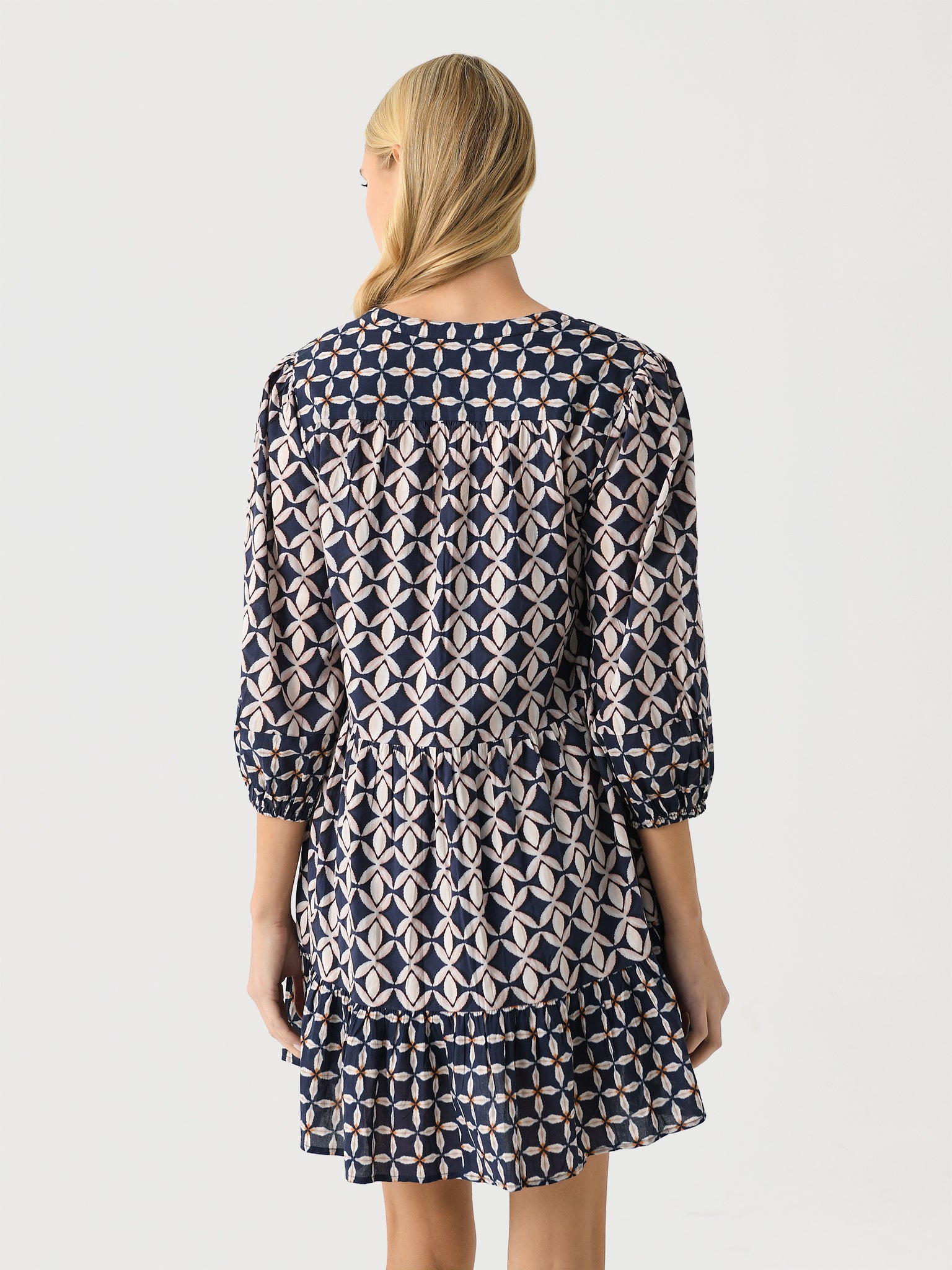 BECKIE06xNAVY-alt3