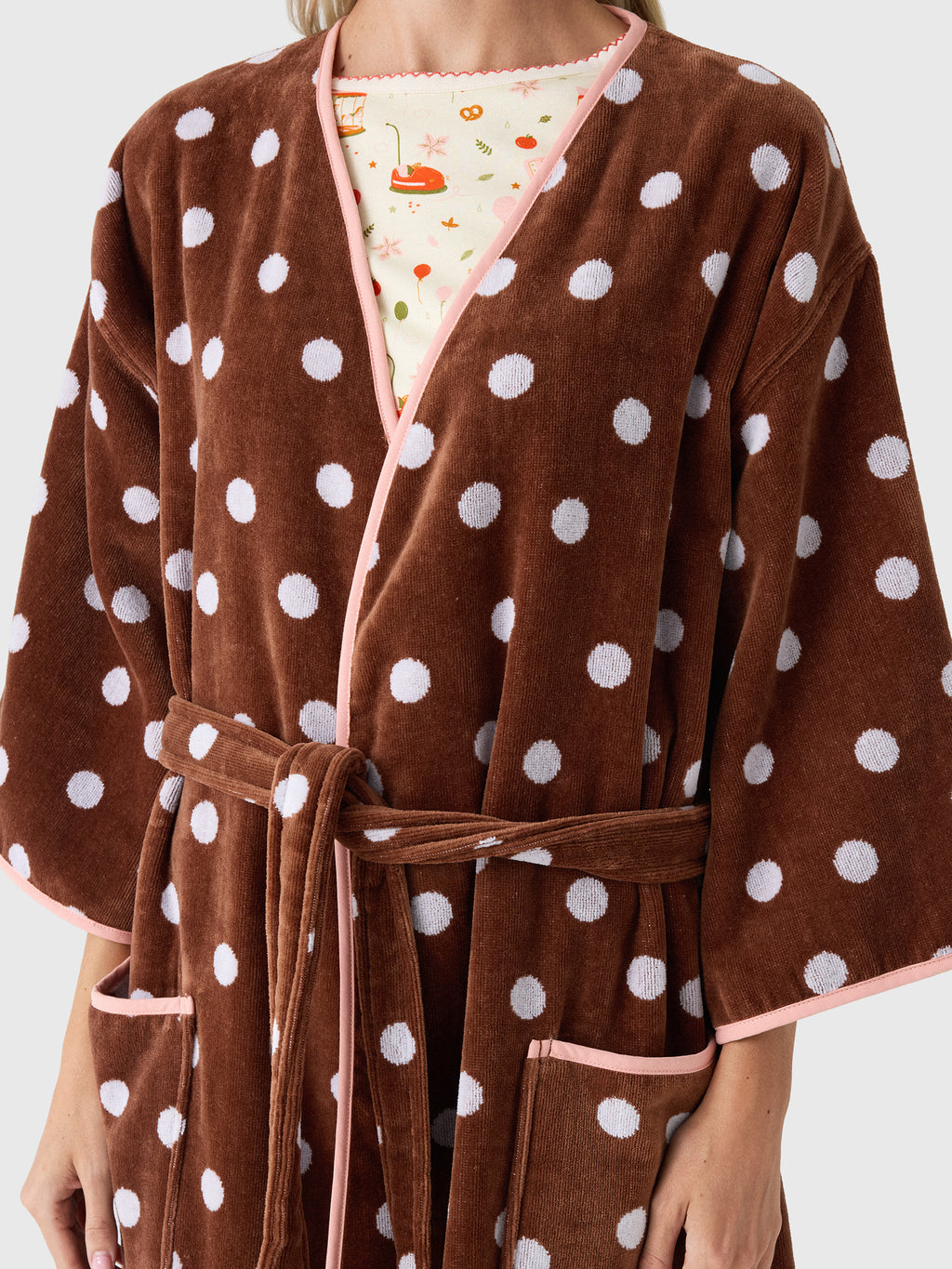 Weezie Women's Bell Sleeve Plush Robe - Saint Bernard