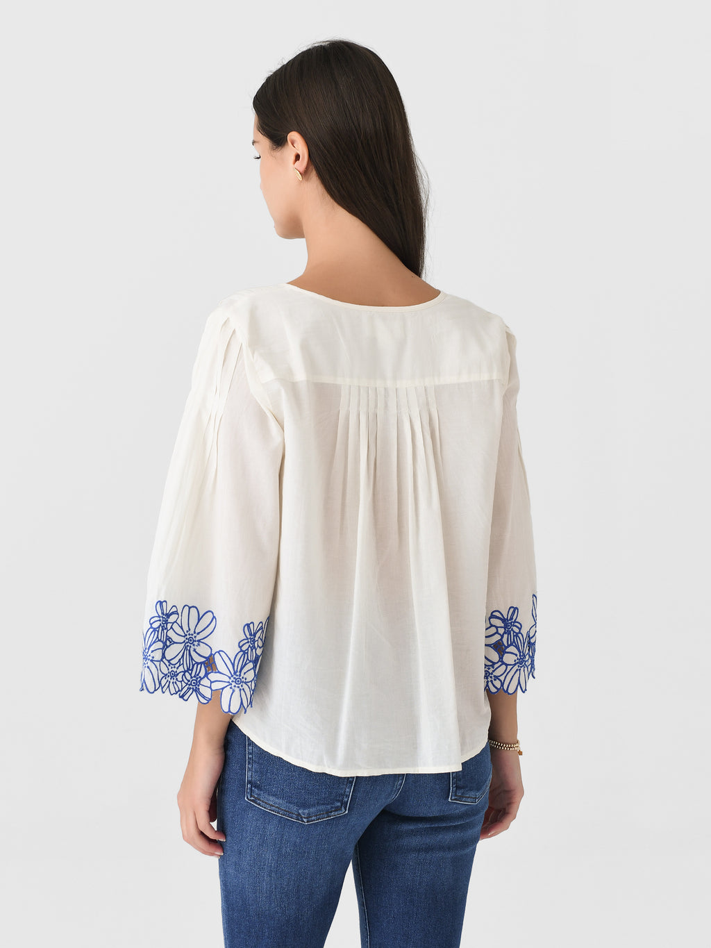 BLAKE07xCREAMCOBALT-alt3