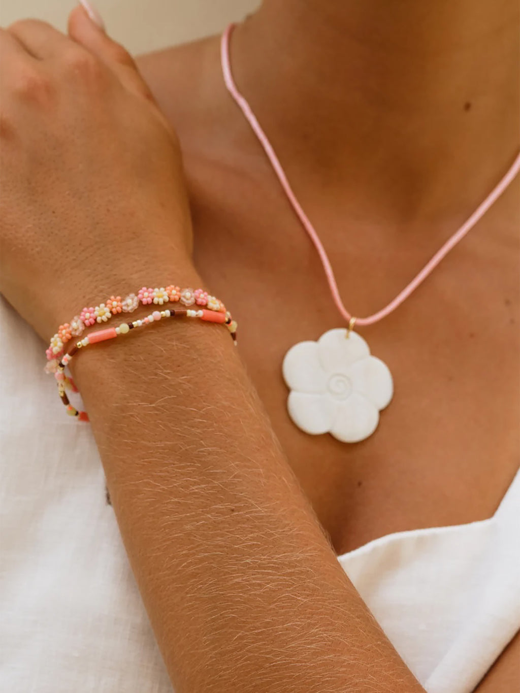 BLOSSOM BRACELETxSOFTPINK-alt1