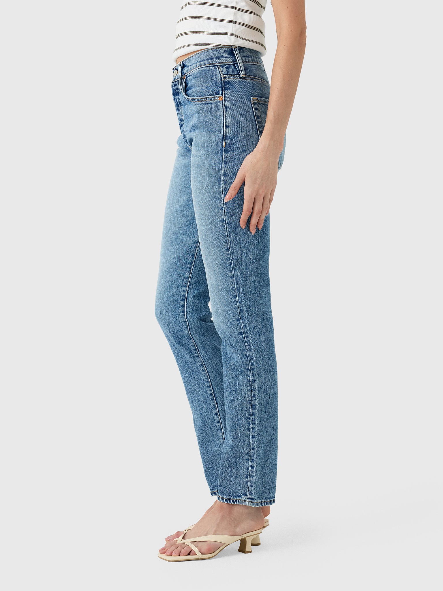 Betro Simone Women's Lindsay Straight Leg Jean - Saint Bernard