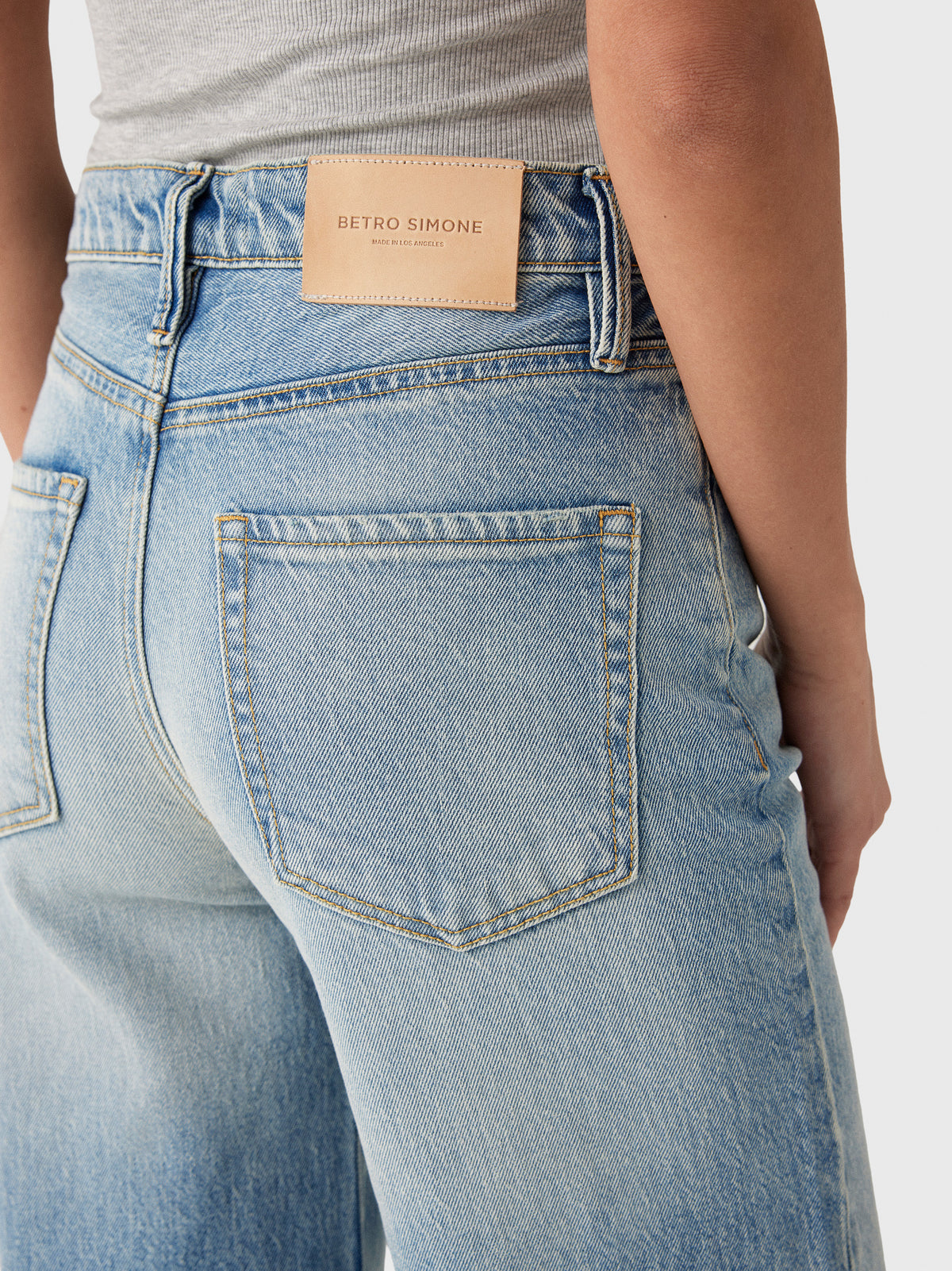 Betro Simone Women's Alexa Wide Leg Jean - Saint Bernard