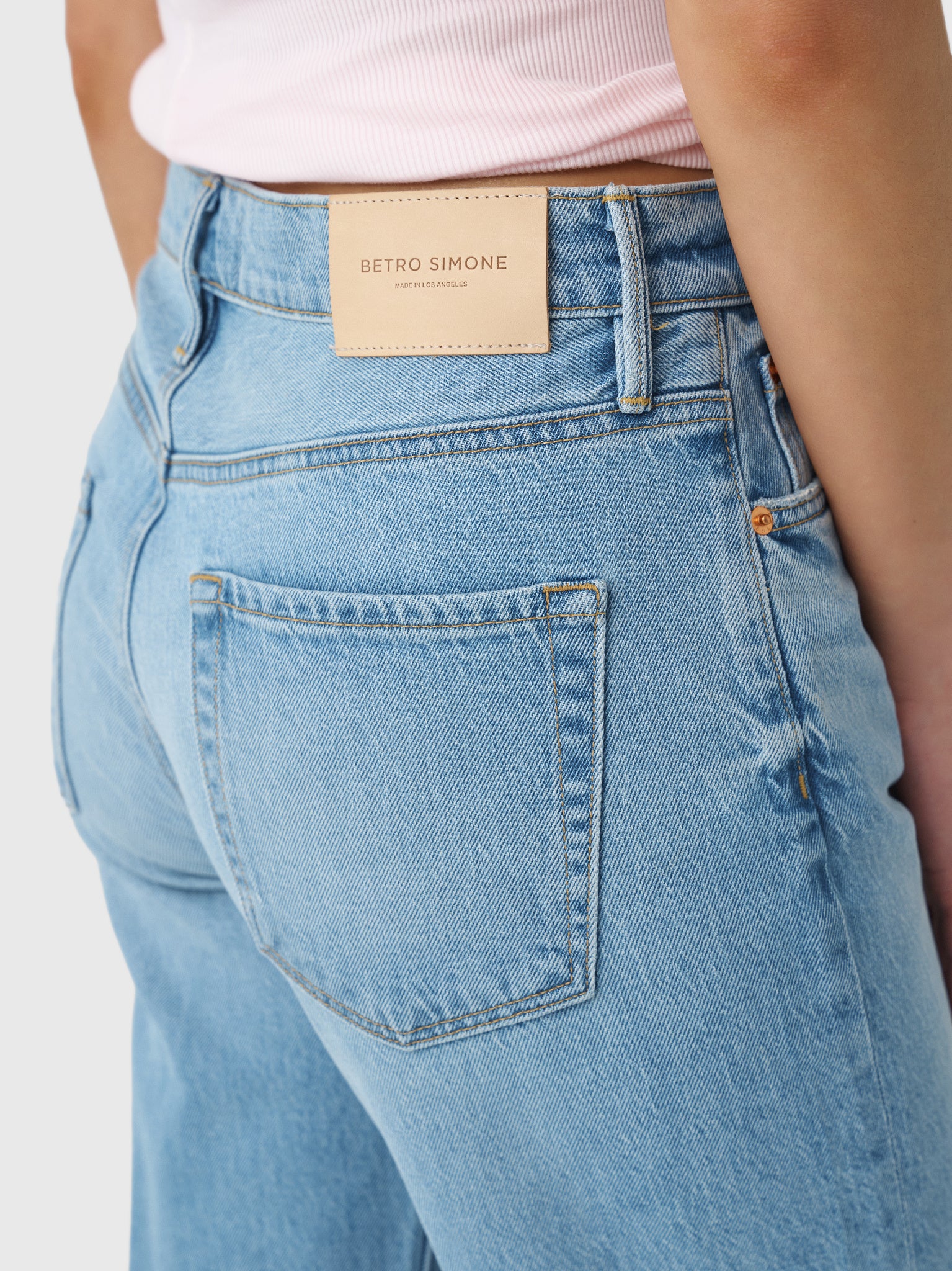 Betro Simone Women's Ellen Bow Leg Jean - Saint Bernard