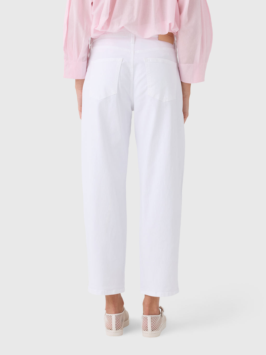 Betro Simone Women's Ellen Bow Leg Jean - Saint Bernard