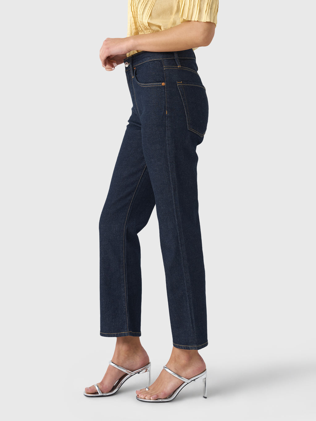 Betro Simone Women's Janine Crop Kick Jean - Saint Bernard