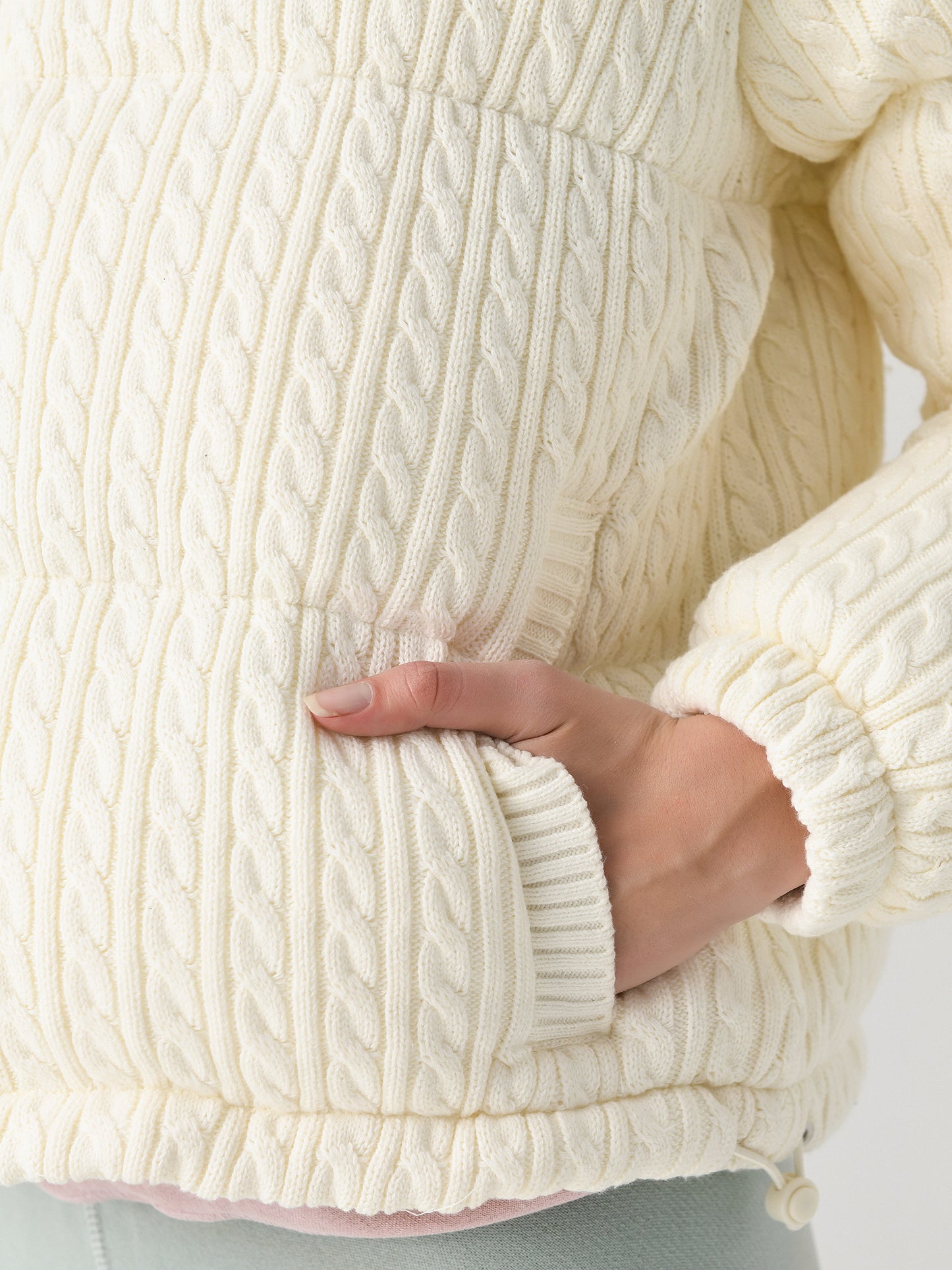 BR46770R4xSNOWCAPCABLE-alt4