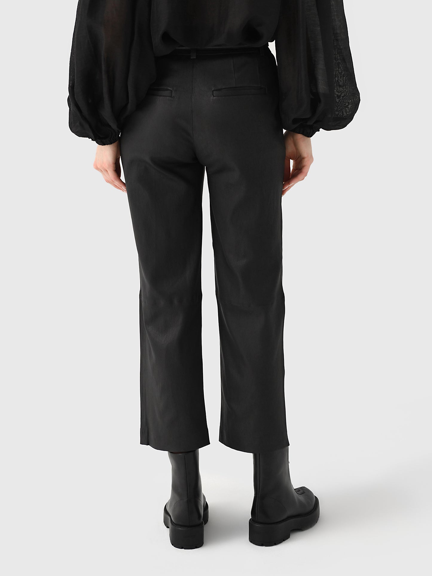 BTM018LCM2xBLACK-alt1