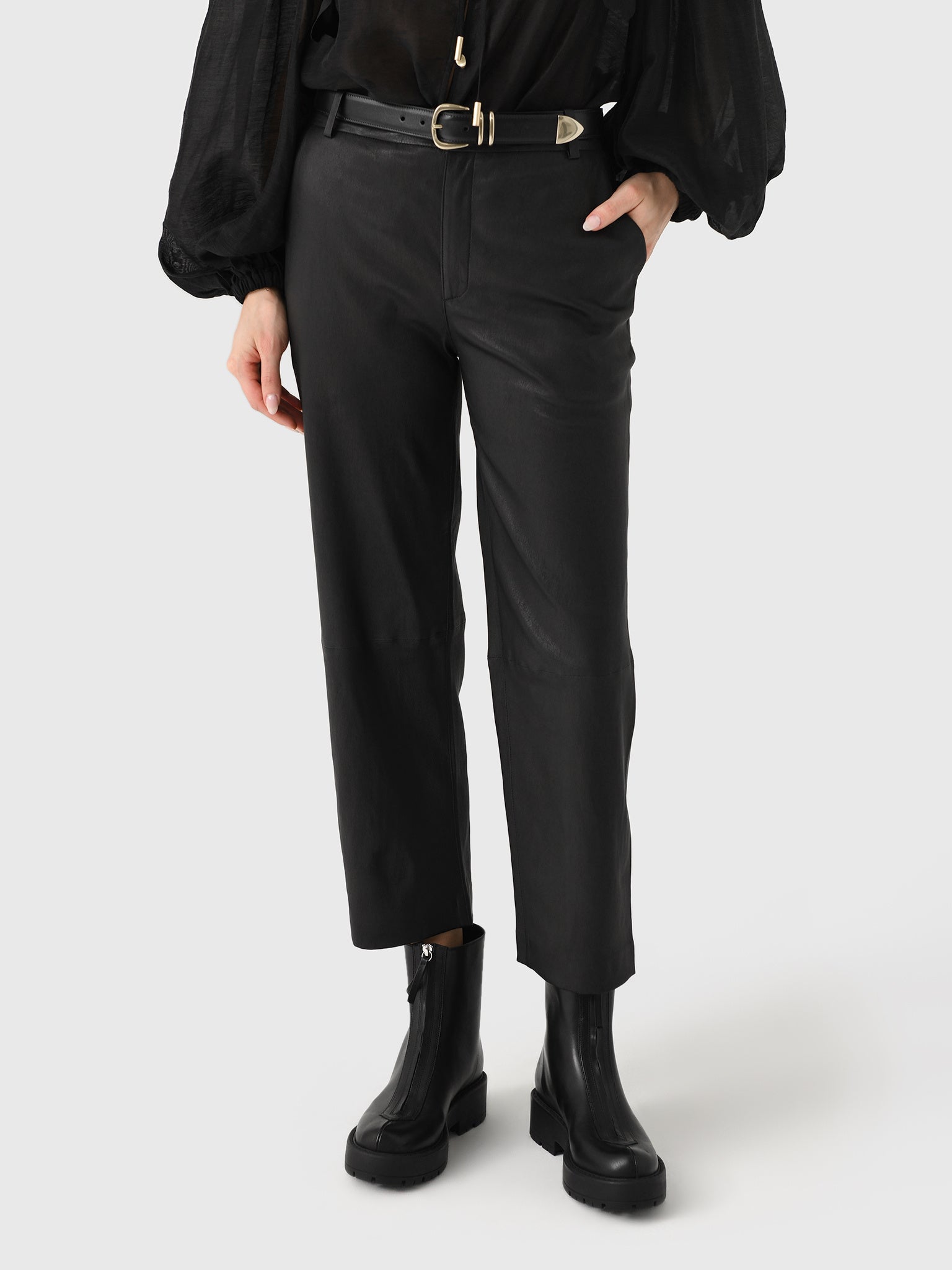 SPRWMN Women's Leather Cropped Baggy Trouser - Saint Bernard