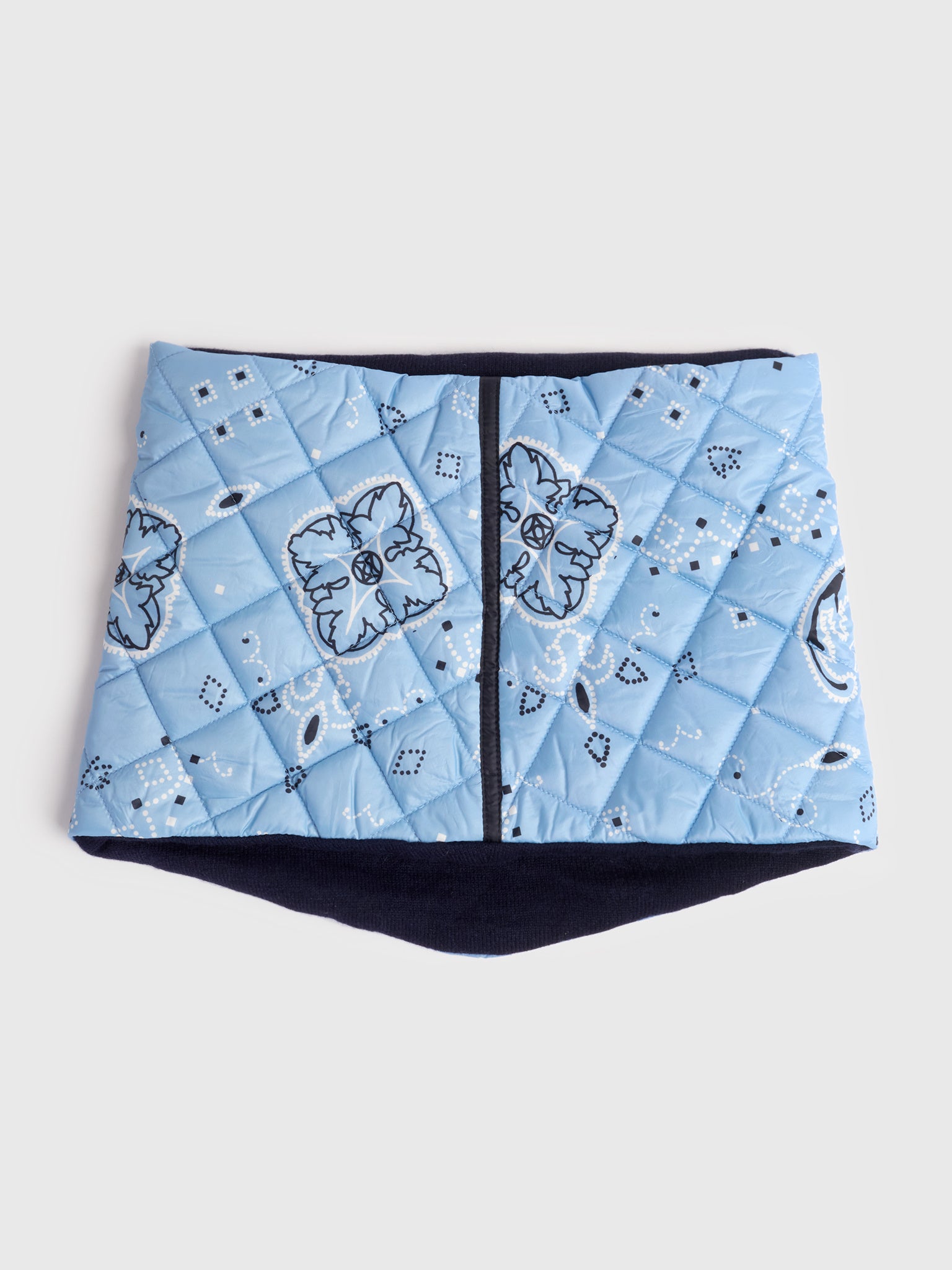 Basic Neck WarmerxCHAMBRAYBANDANA-alt2