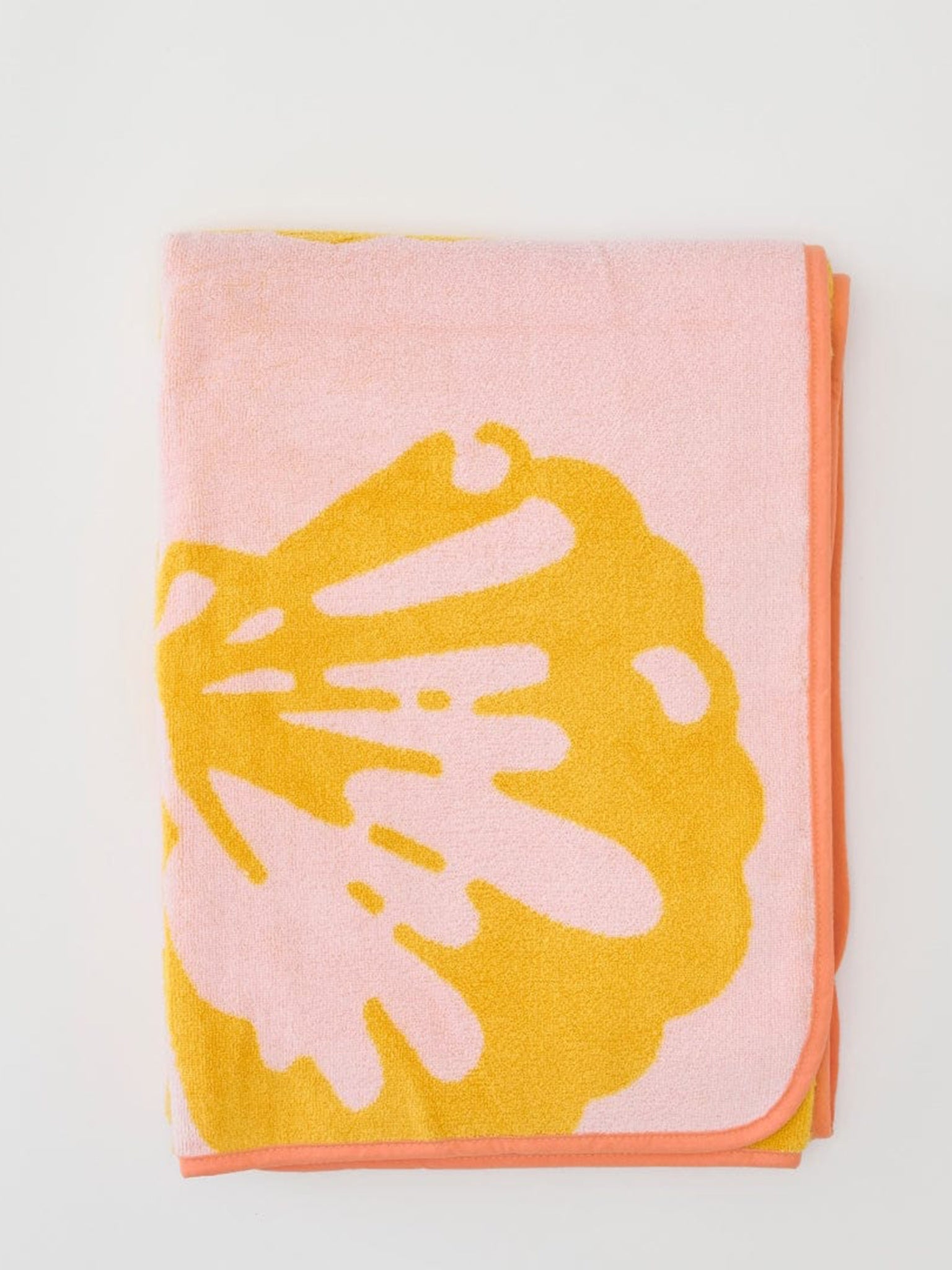 Weezie Beach Towel - Saint Bernard