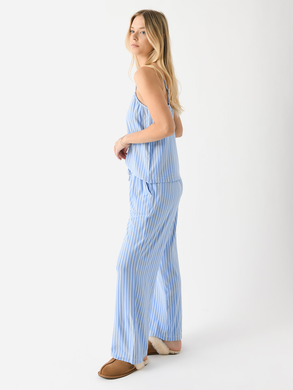 C1141ZxNORDICSTRIPESVISTABLUEIVORY-alt1