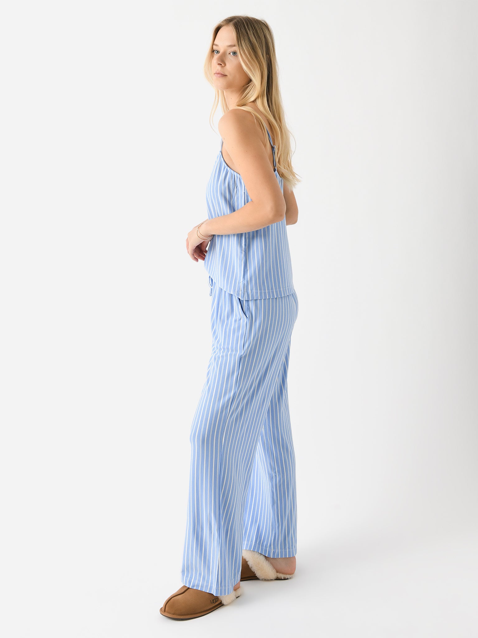 C1141ZxNORDICSTRIPESVISTABLUEIVORY-alt1