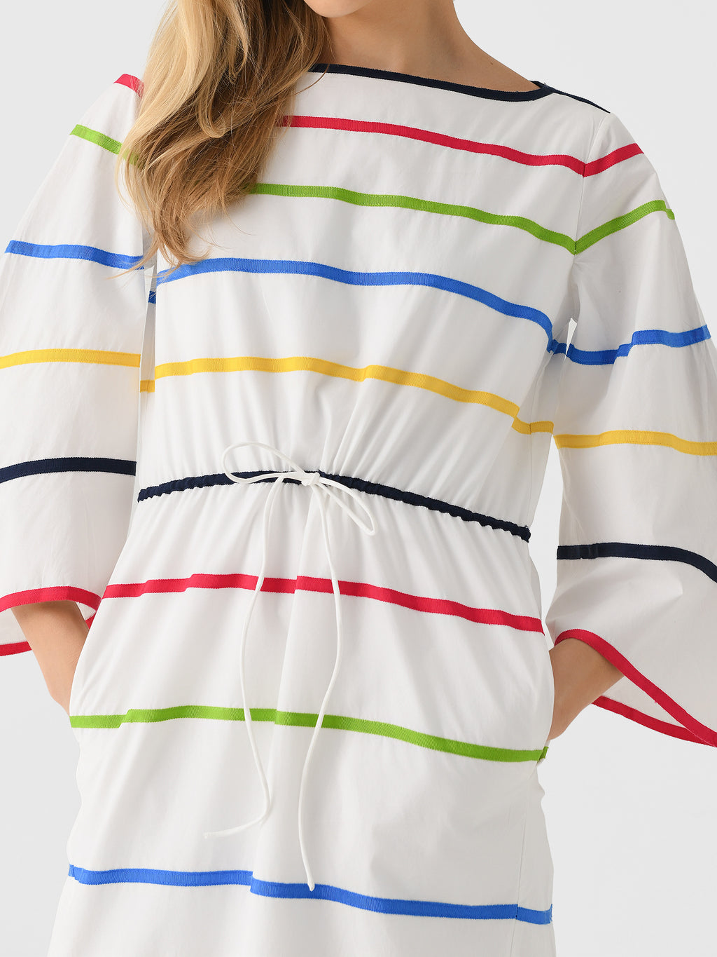 C252D33WC258xWHITE-alt3