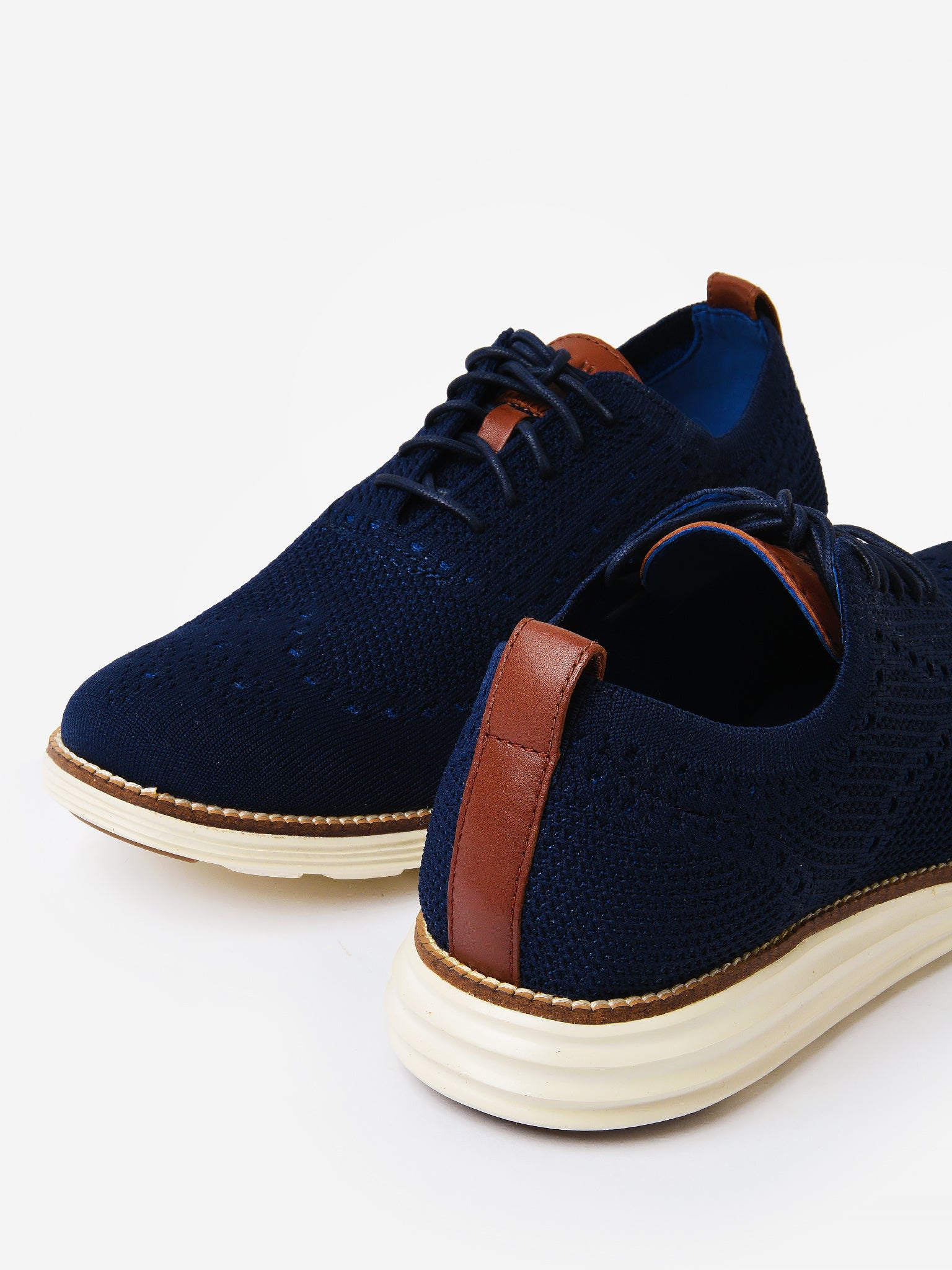 Cole Haan Men's ØriginalGrand Wingtip Oxford - Saint Bernard