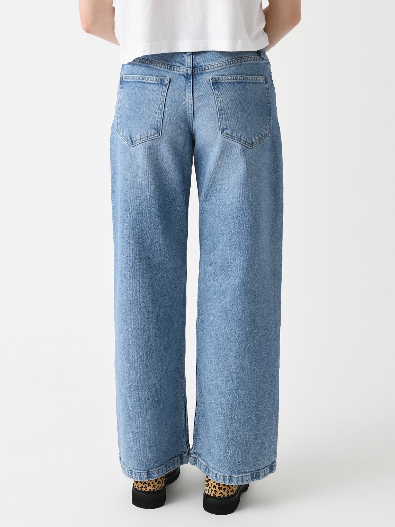 C394447xCADENCEBLUE-alt4