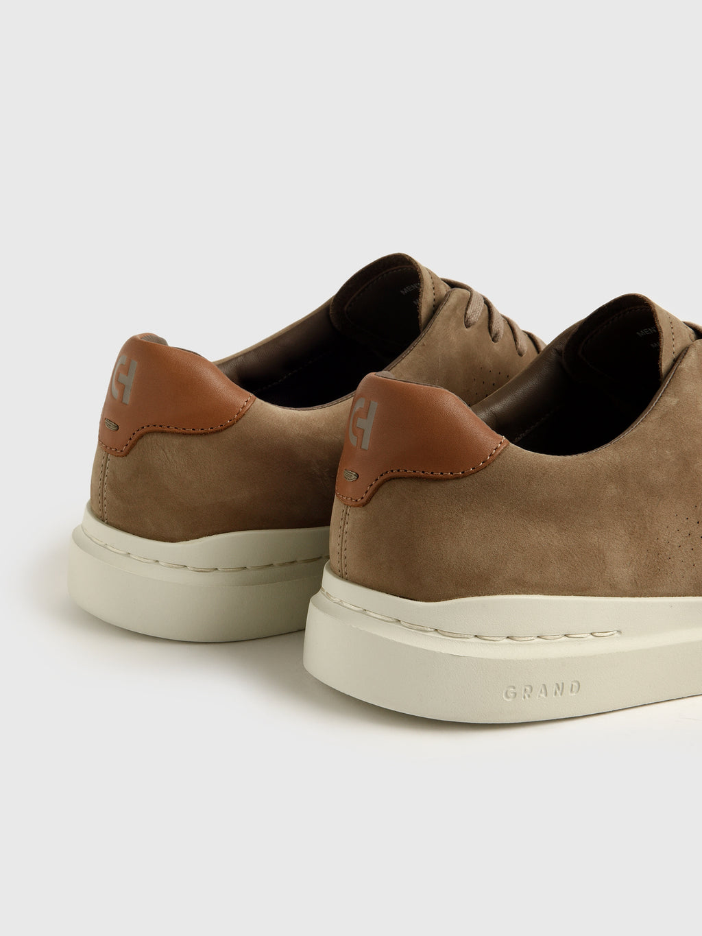 C41228xIRISHCOFFEENUBUCKGOLDENHONEYSILVERBIRCH-alt2