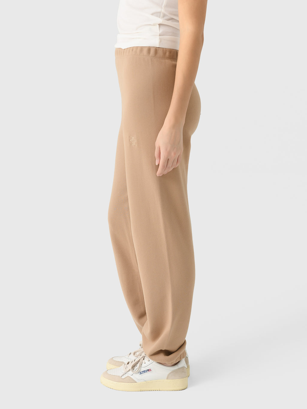 CB043xTAUPE-alt2