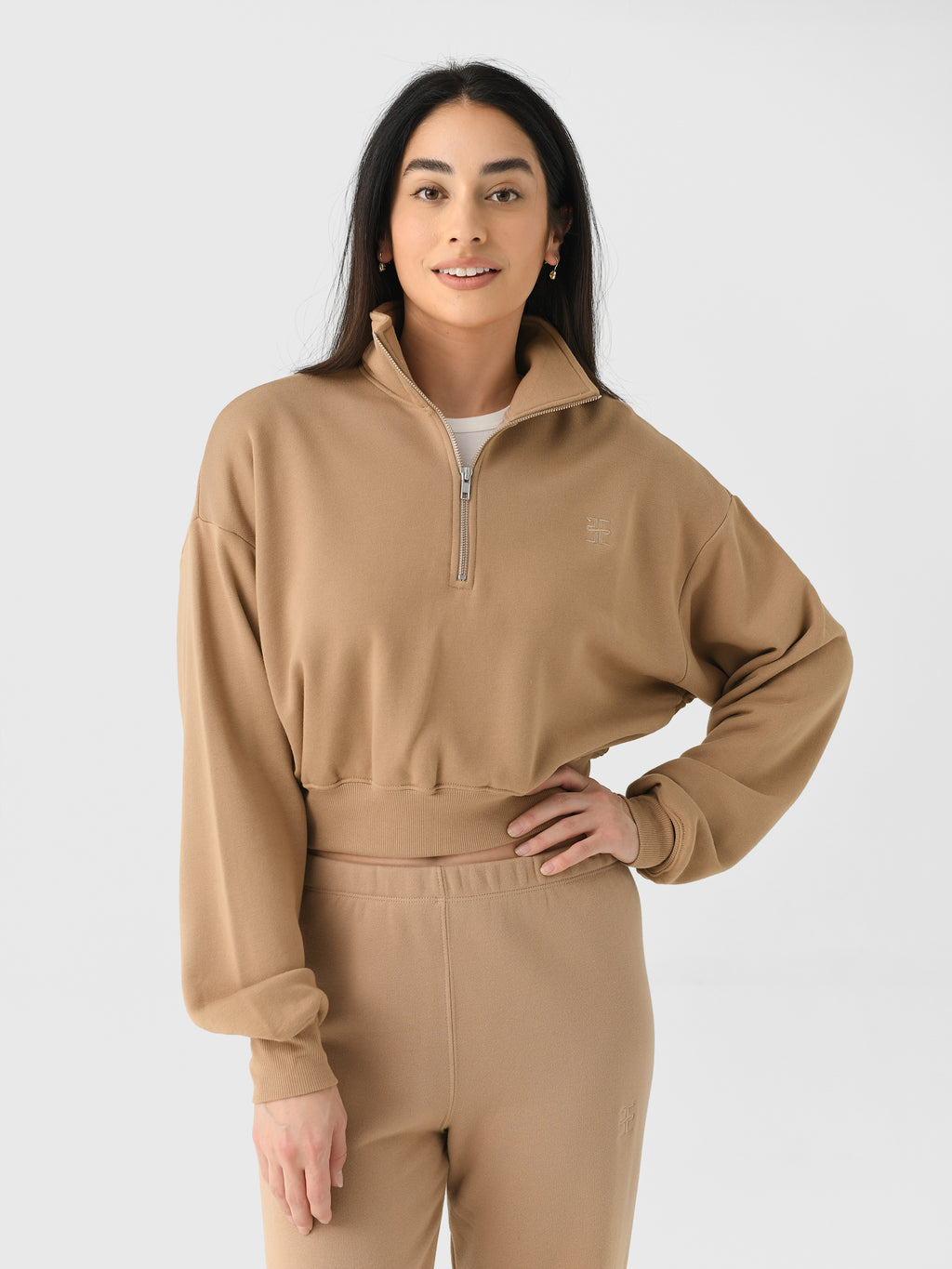 Eterne Women's Cropped Half-Zip Sweatshirt - Saint Bernard