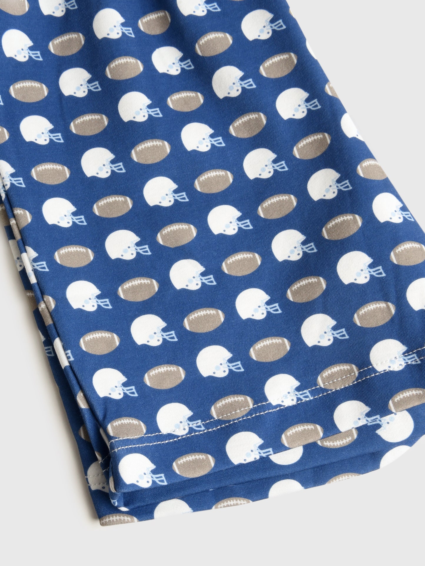 CHARLESSETxFIRSTDOWNFOOTBALL-alt3