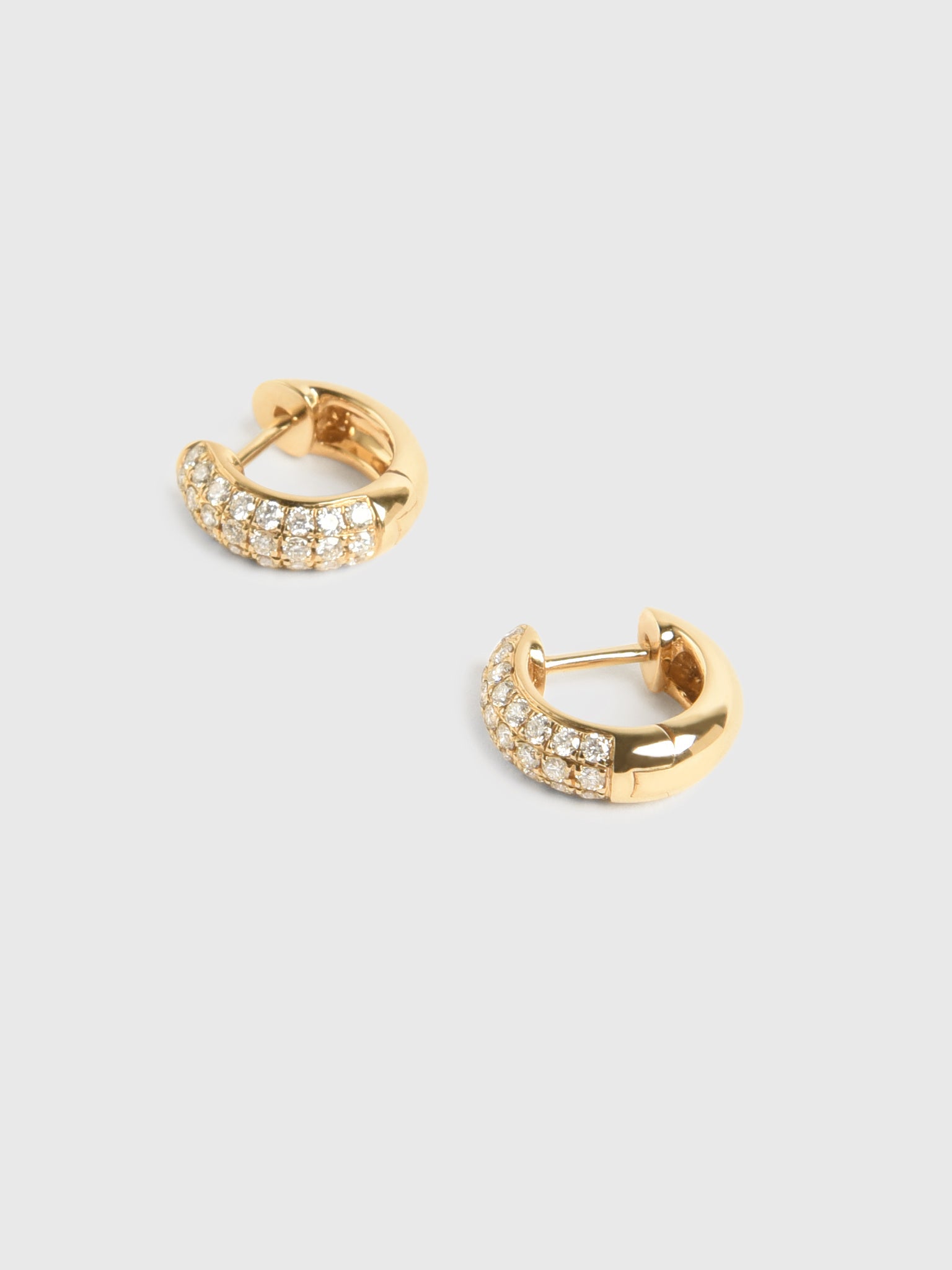 CHUNKY DIAMOND HOOPxGOLD-alt2