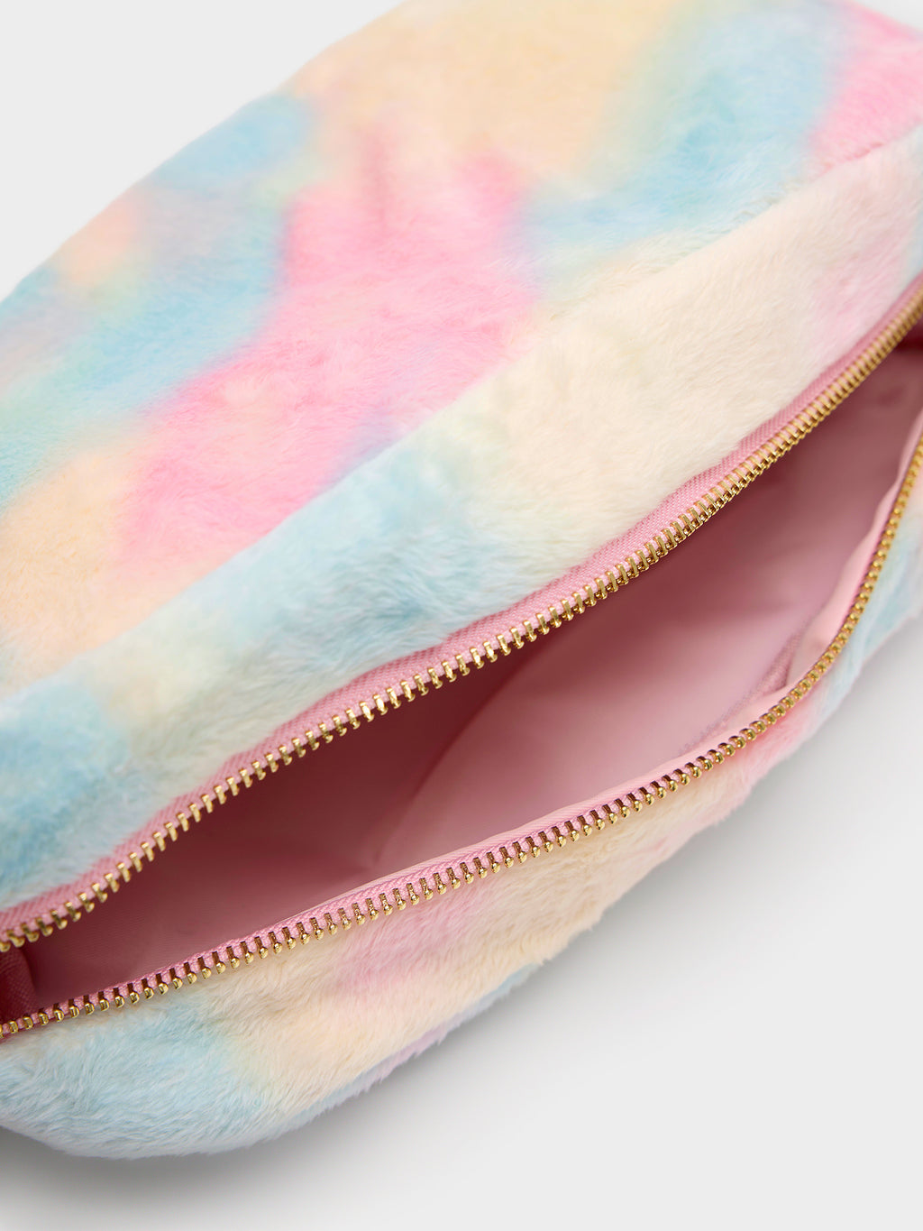 Carrying Kind Girls' Medium Cosmetic Bag - Saint Bernard