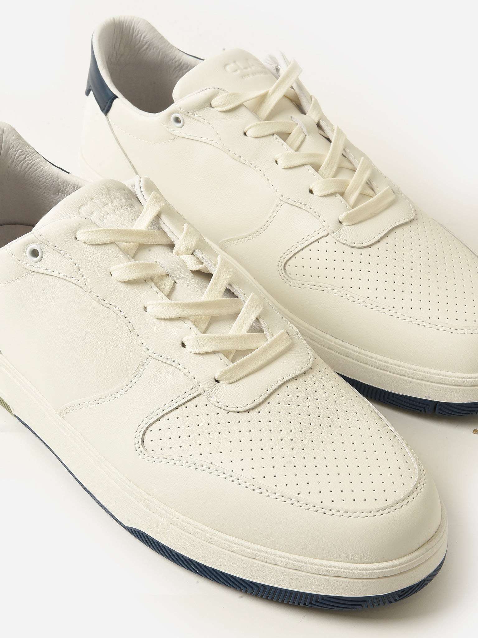 CL24AMA01xWHITELEATHERDENIMBLUE-alt2