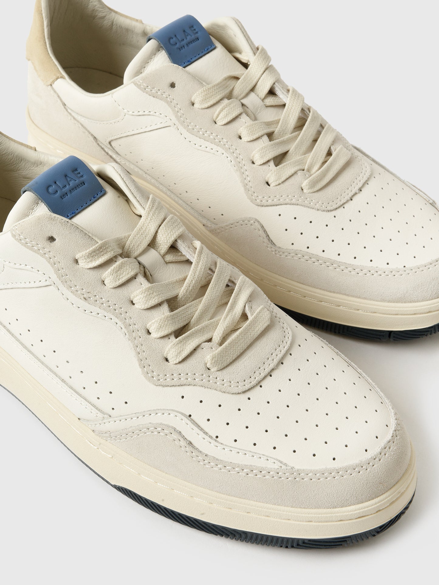 CL24CHW01xOFFWHITEPEBBLEBLUE-alt3